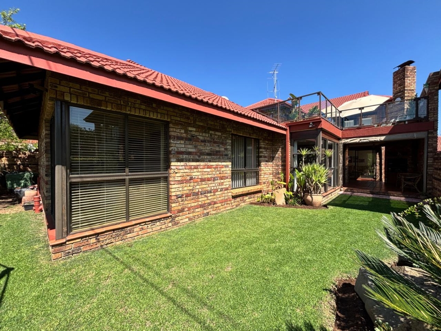 5 Bedroom Property for Sale in Heilige Akker North West